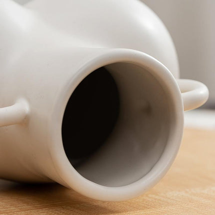 Small Matte White Ceramic Flower Vase For Home Decor-1915197788409434117