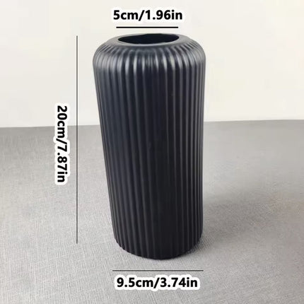 Luxurious Black Vase - Modern Vase - Modern Style - Home Furnishings - Chic - Classic Style - Matte Black Interior - Matte Black Interior - Modern Interior - Classic Model - Vase - Flower Vase - Chic Flower Vase
